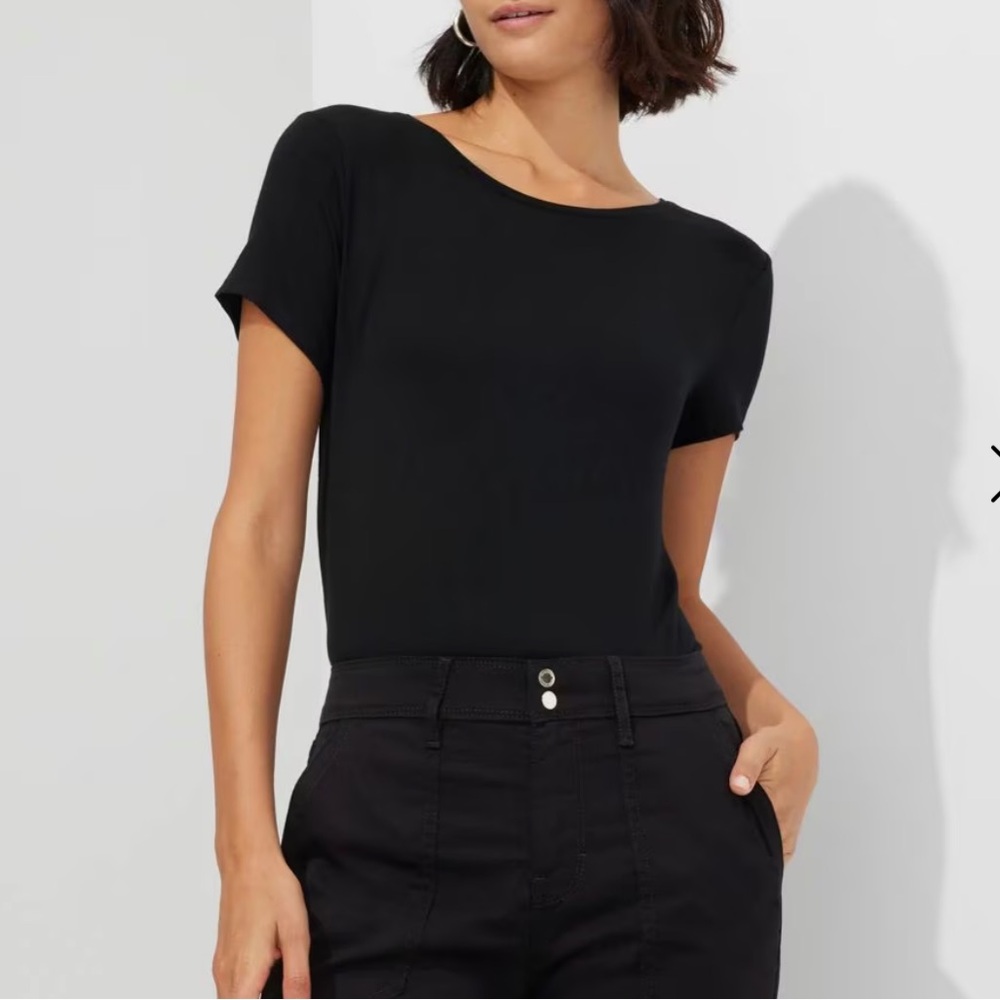 NWT - WHBM Crew-Neck Tee, Size Small